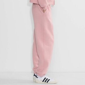 Aritzia Tna Cozy Fleece Boyfriend Sweatpants